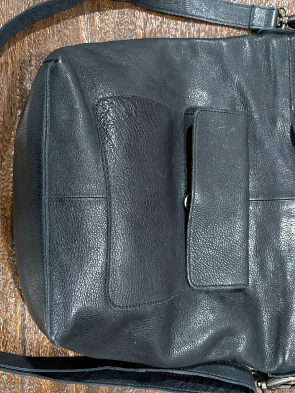 LATICO Leather Hobo Bucket Satchel Purse Black